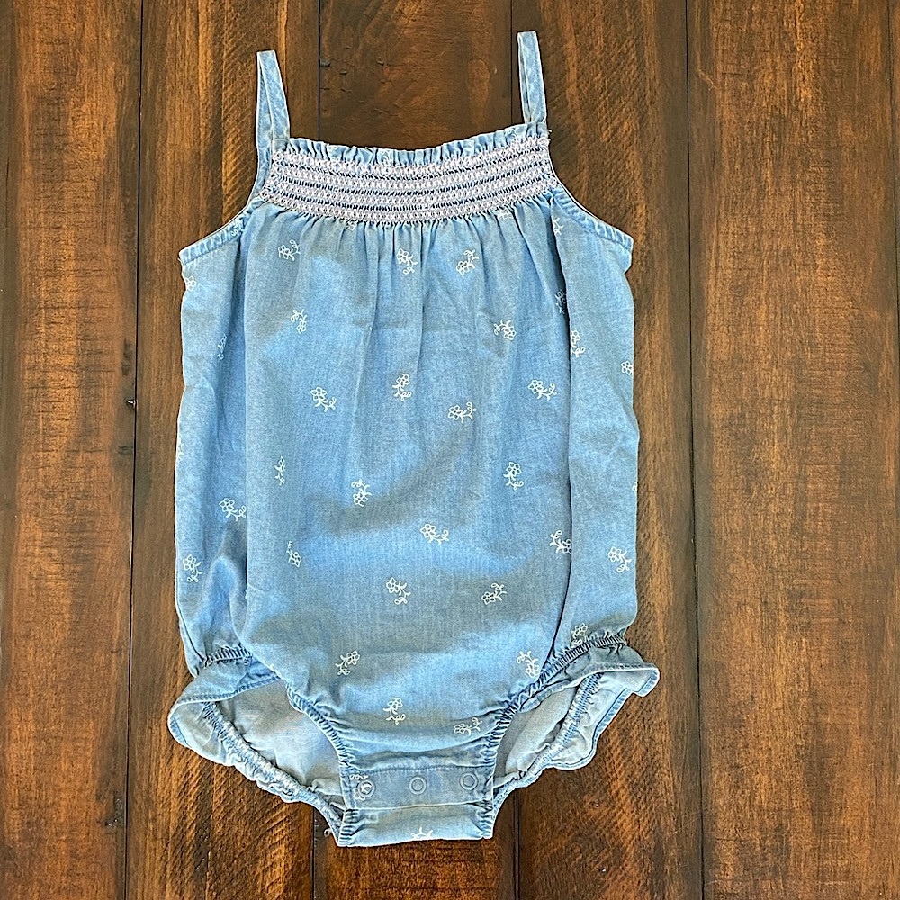 Carter’s romper